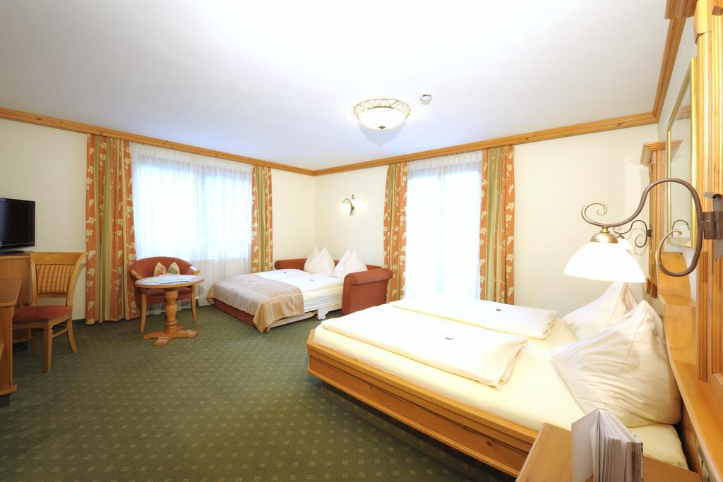 Hotel Garni Alpenland Altenmarkt im Pongau Kültér fotó