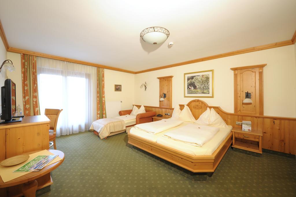 Hotel Garni Alpenland Altenmarkt im Pongau Kültér fotó
