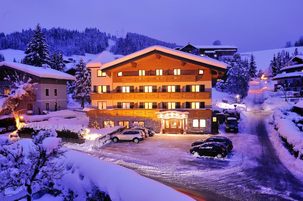 Hotel Garni Alpenland Altenmarkt im Pongau Kültér fotó